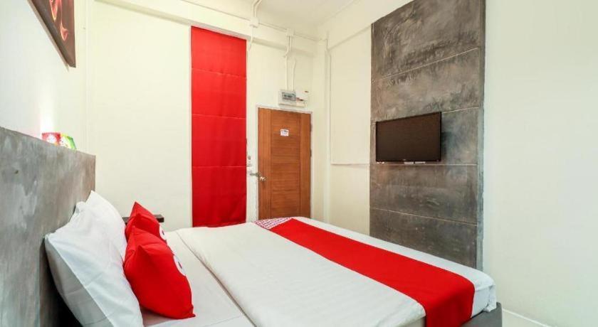 Oyo 412 7 Days Hotel